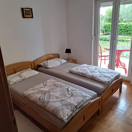 Veli Maj Apartment Porec